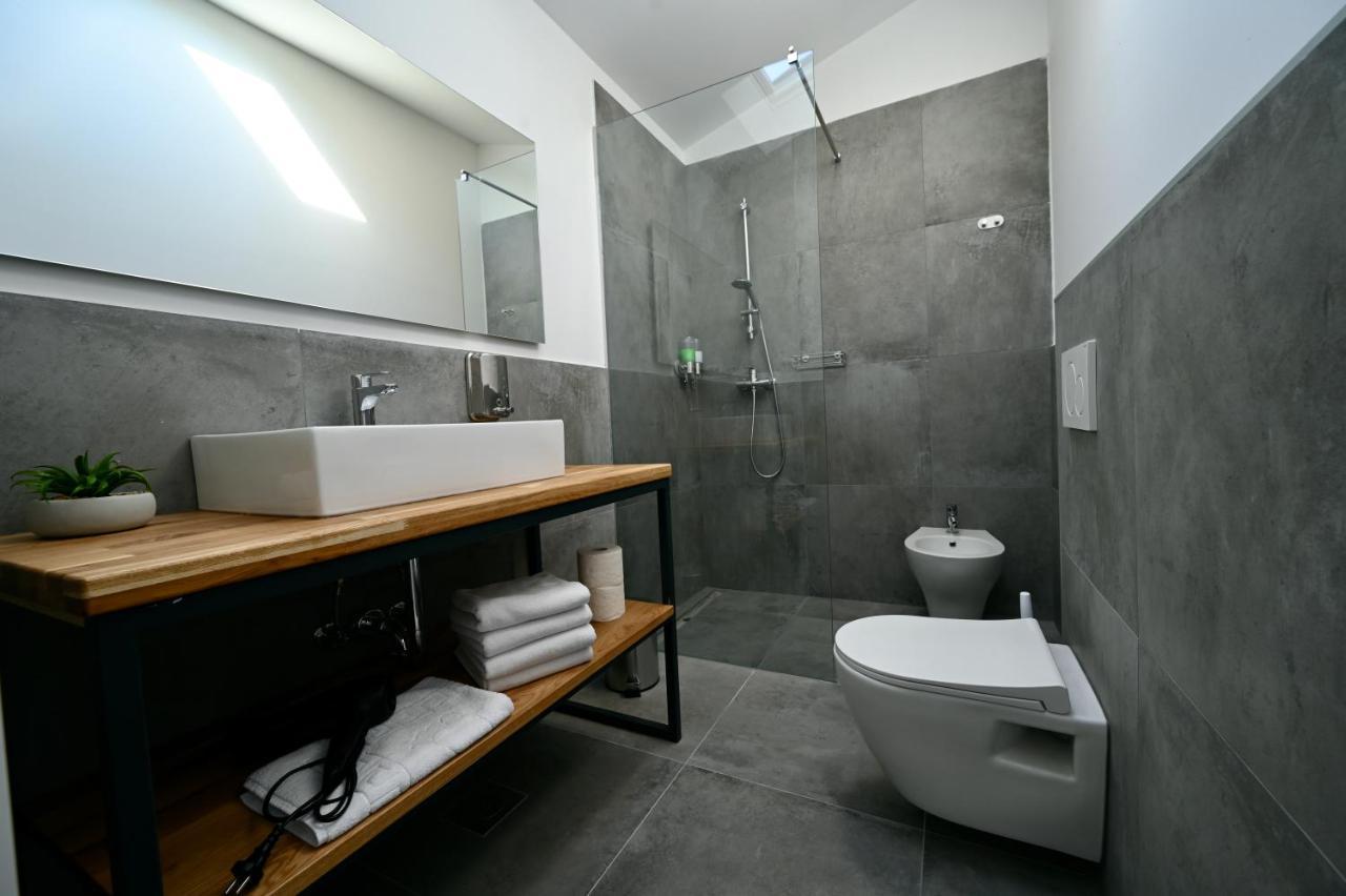 Apartments Porta Maggiore Koper Luaran gambar