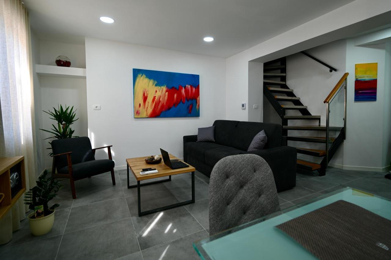 Apartments Porta Maggiore Koper Luaran gambar